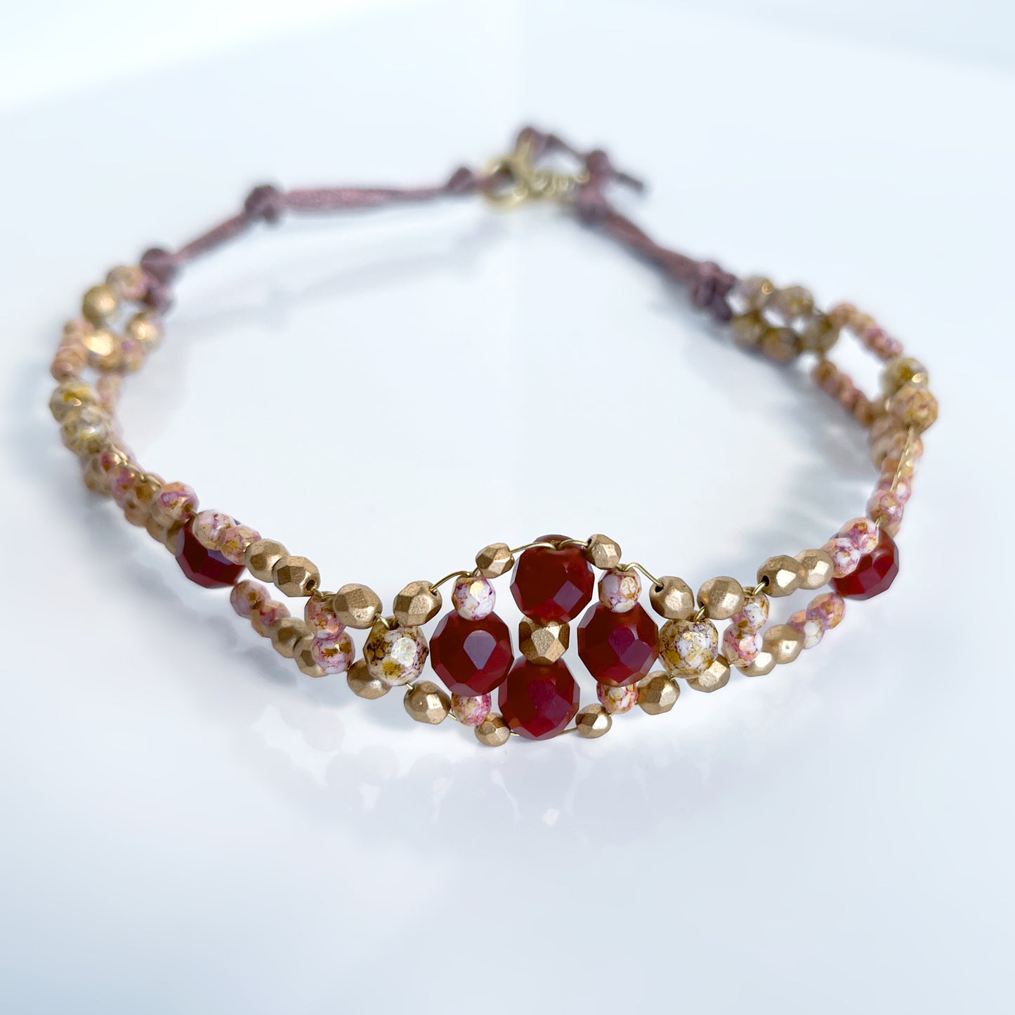 Crystal choker - Almond and cherry