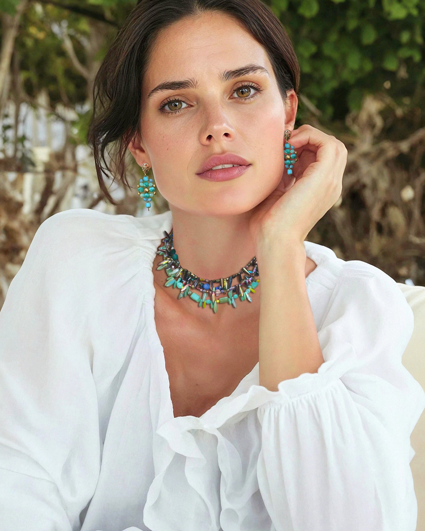 Necklace -CALEIDO- moss and olive crystals