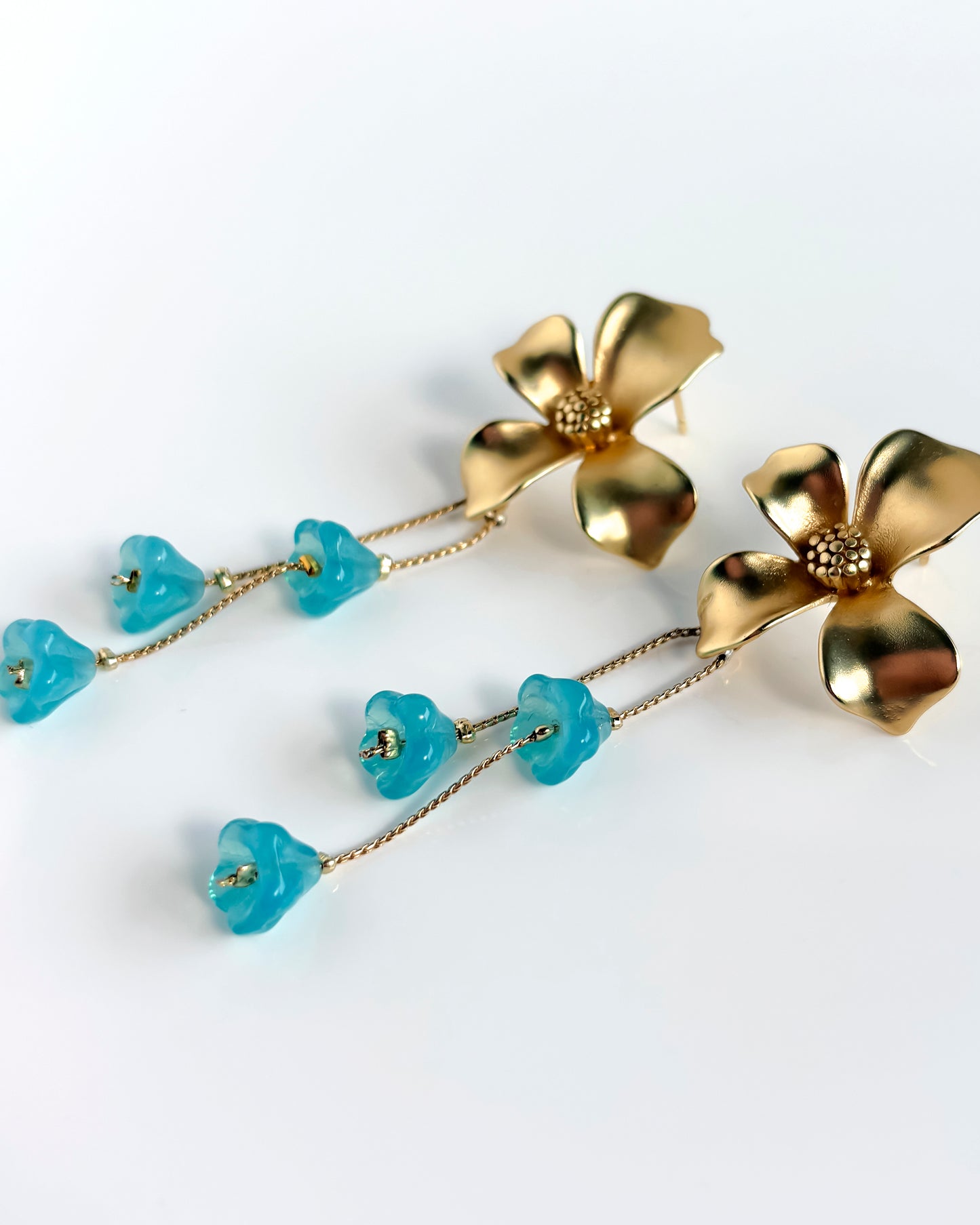 Pendientes Flor cristales azul celeste