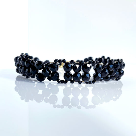 Black crystal choker