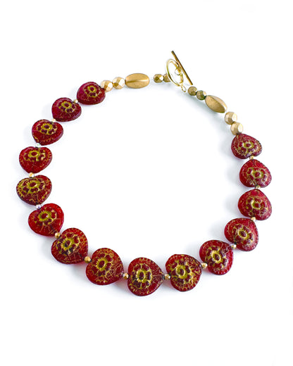 Collar-choker corazones de vidrio granate