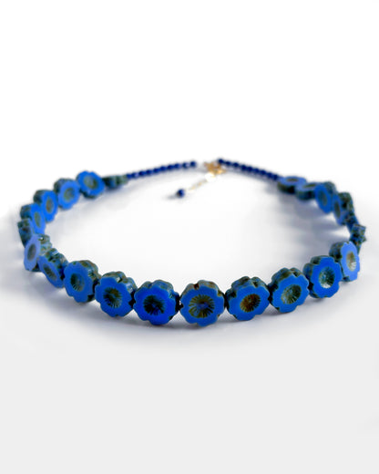 Collar choker flores de vidrio azul intenso