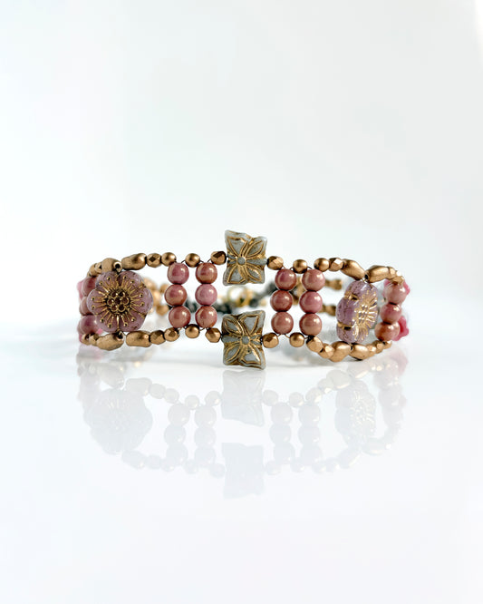 Choker Fiori con cristales rosa nude