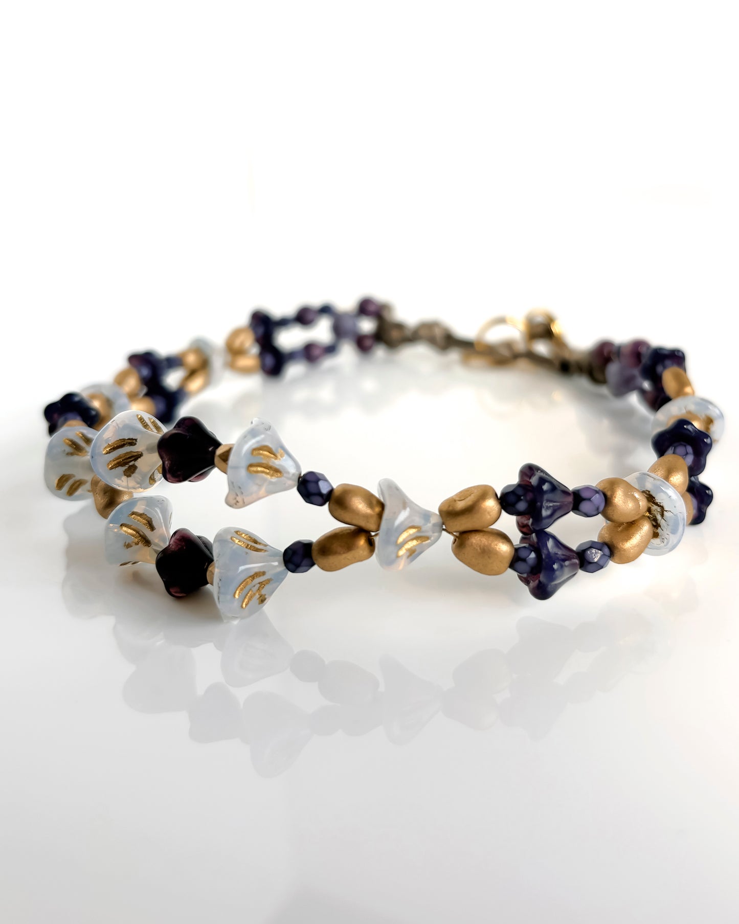 Choker Campanillas con cristales malva oscuro