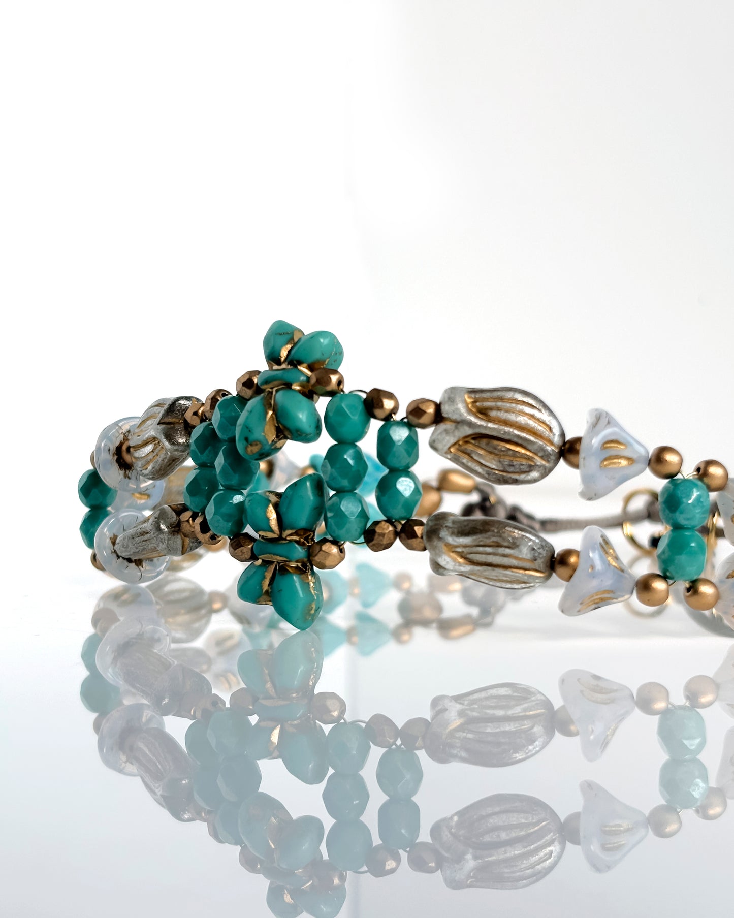 Choker Fiori con cristales turquesa