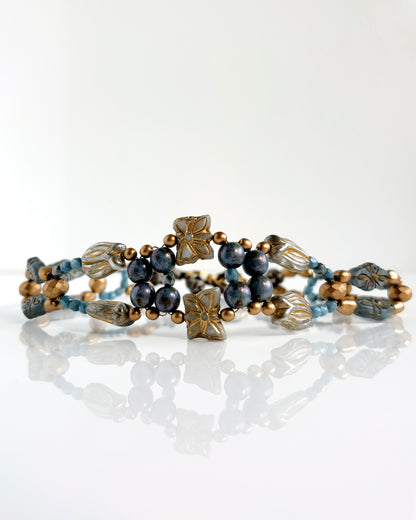 Choker Fiori con cristales azul celeste