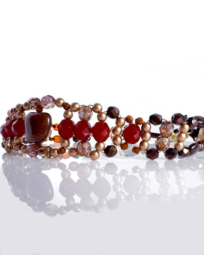 Brown crystal choker