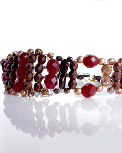 Brown crystal choker