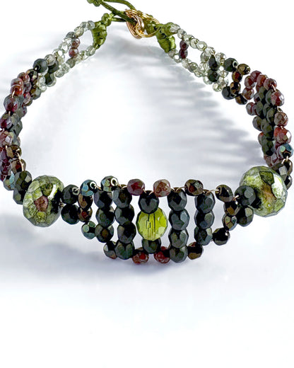 LUXURY choker green crystals