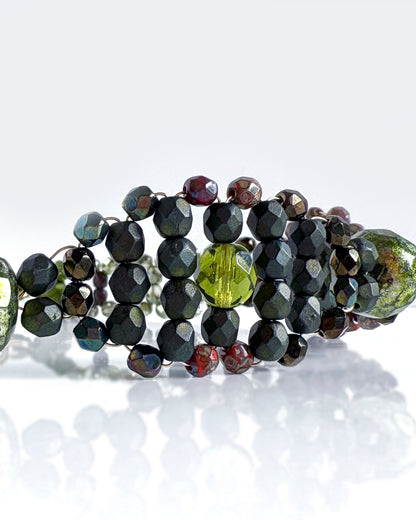 LUXURY choker green crystals