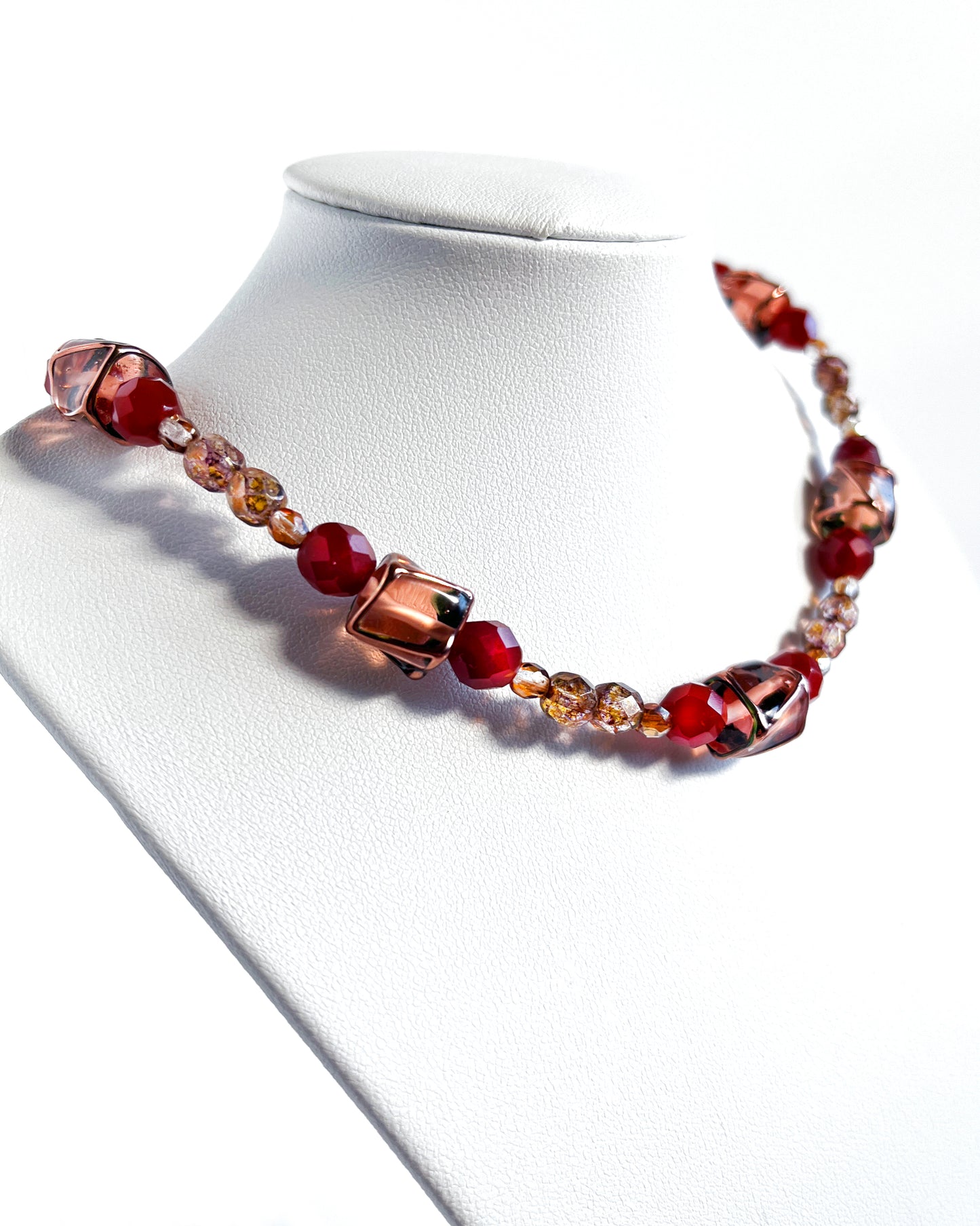 Collar Aura de cristales ámbar y castaño