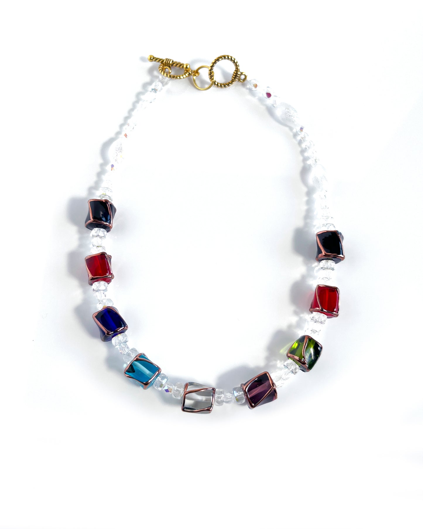 Collar Cubos de cristales de colores