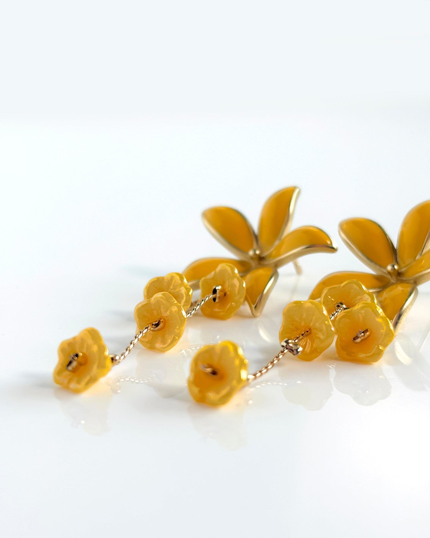 Pendientes Lirio cristales amarillos