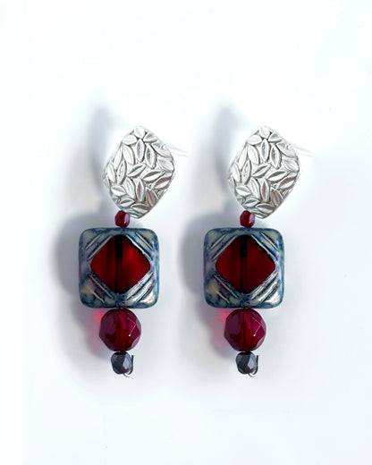 Sissí earrings from the CALA EMPERATRIZ collection