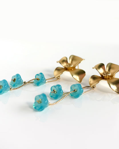 Pendientes Flor cristales azul celeste