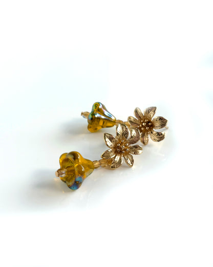 Pendientes Campanilla cristales amarillo mostaza