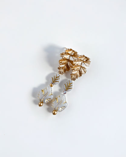 Versailles earrings from the CALA EMPERATRIZ collection
