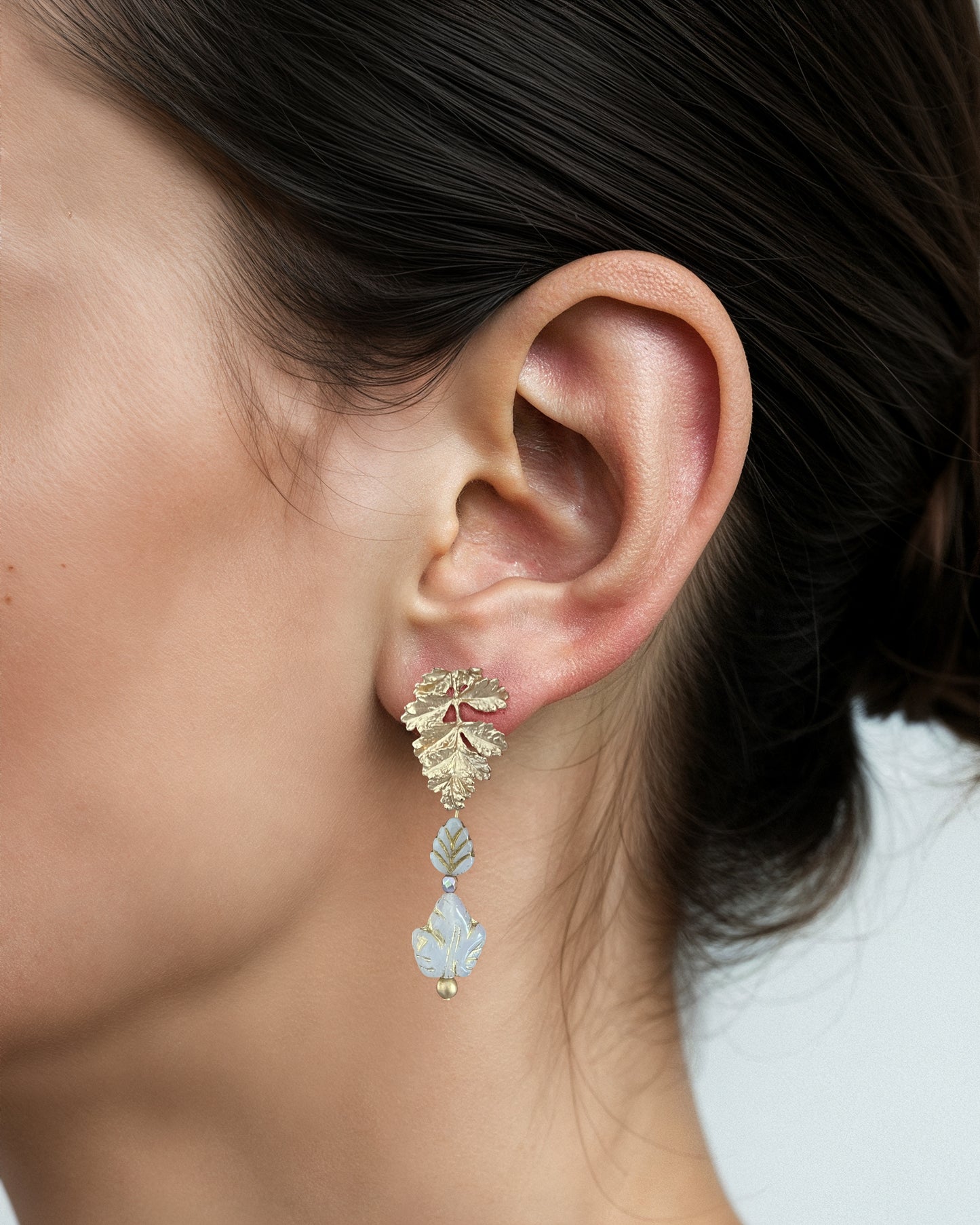 Versailles earrings from the CALA EMPERATRIZ collection