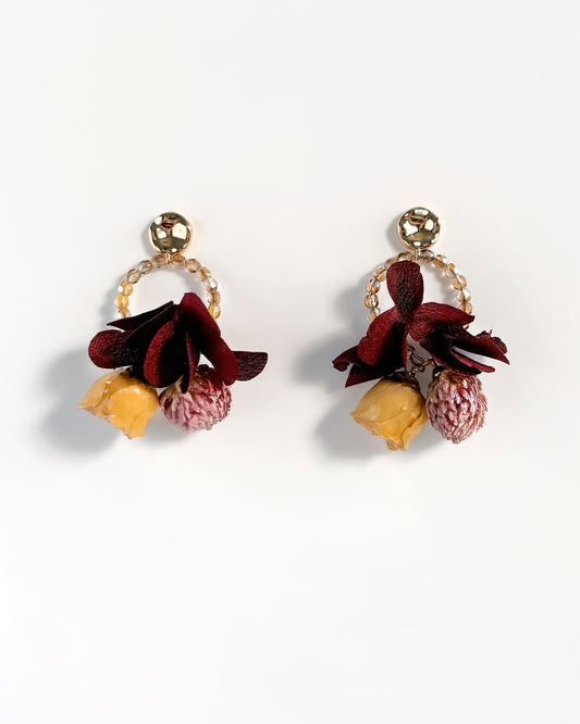 Pendientes Flores naturales con cristales mostaza y granate