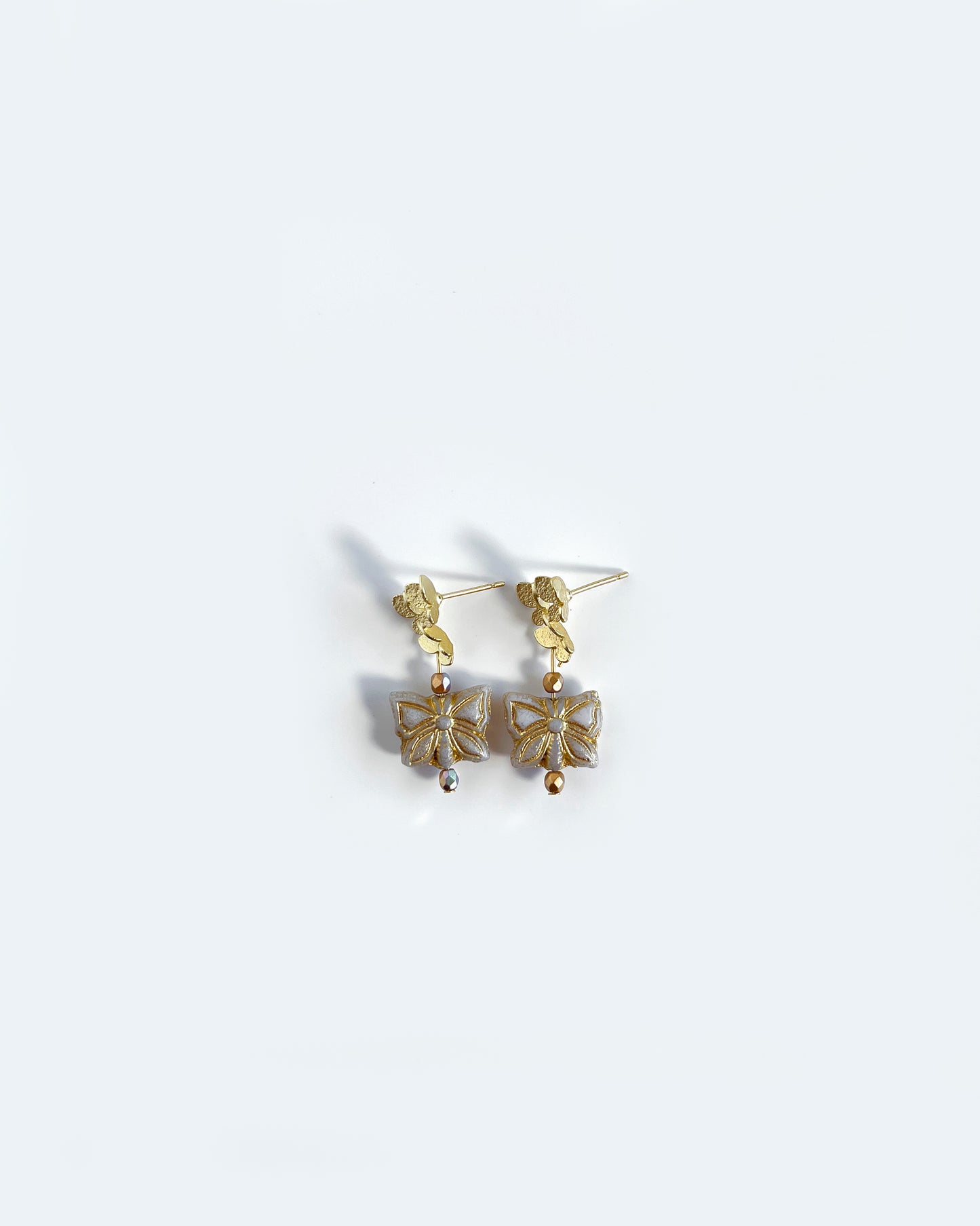 Versailles butterfly earrings from the CALA EMPERATRIZ collection