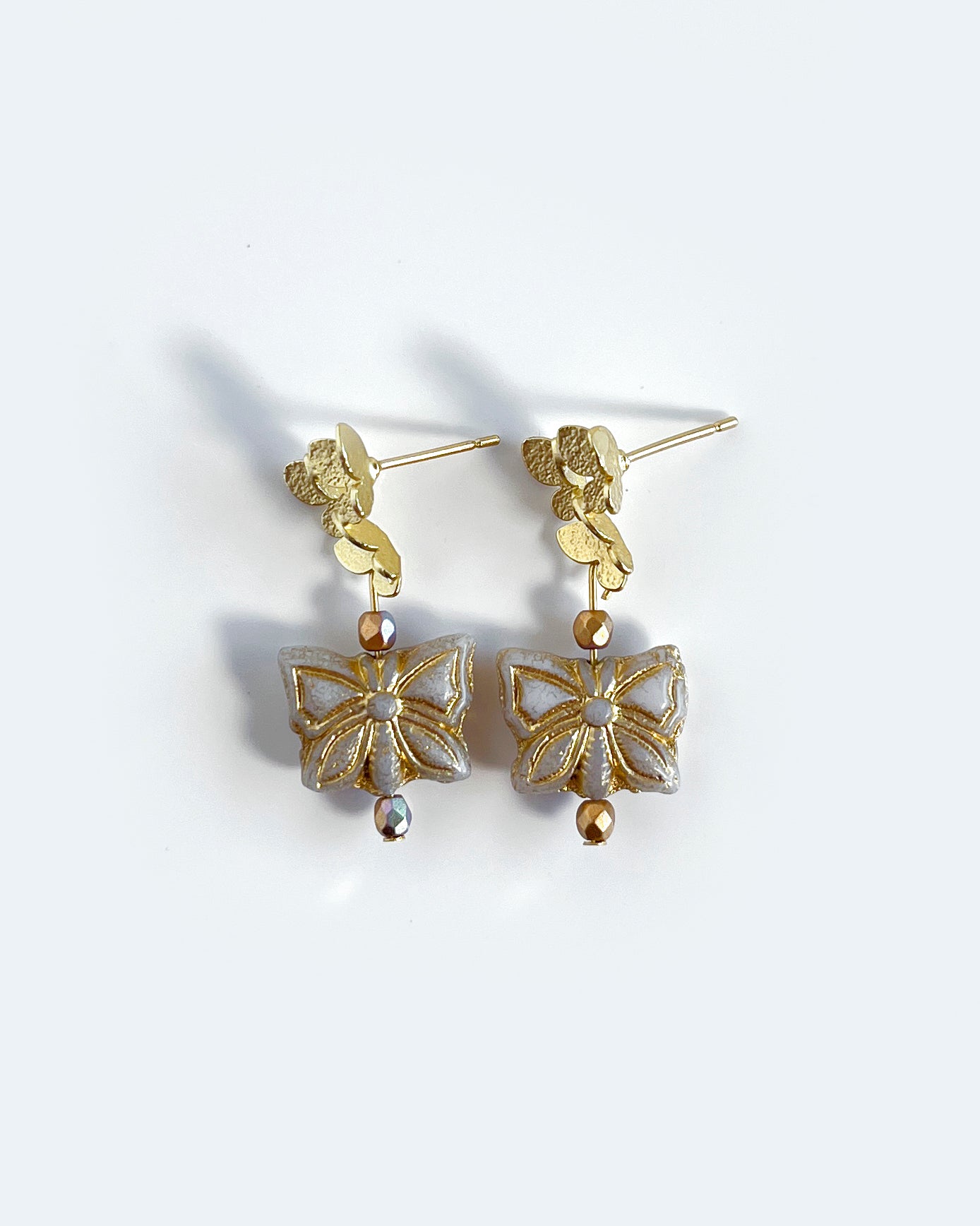 Versailles butterfly earrings from the CALA EMPERATRIZ collection