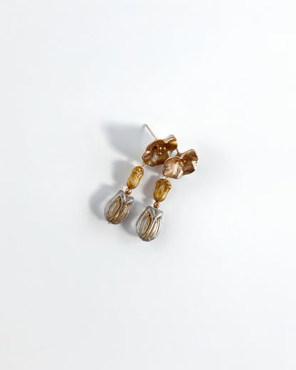 Versailles earrings from the CALA EMPERATRIZ collection
