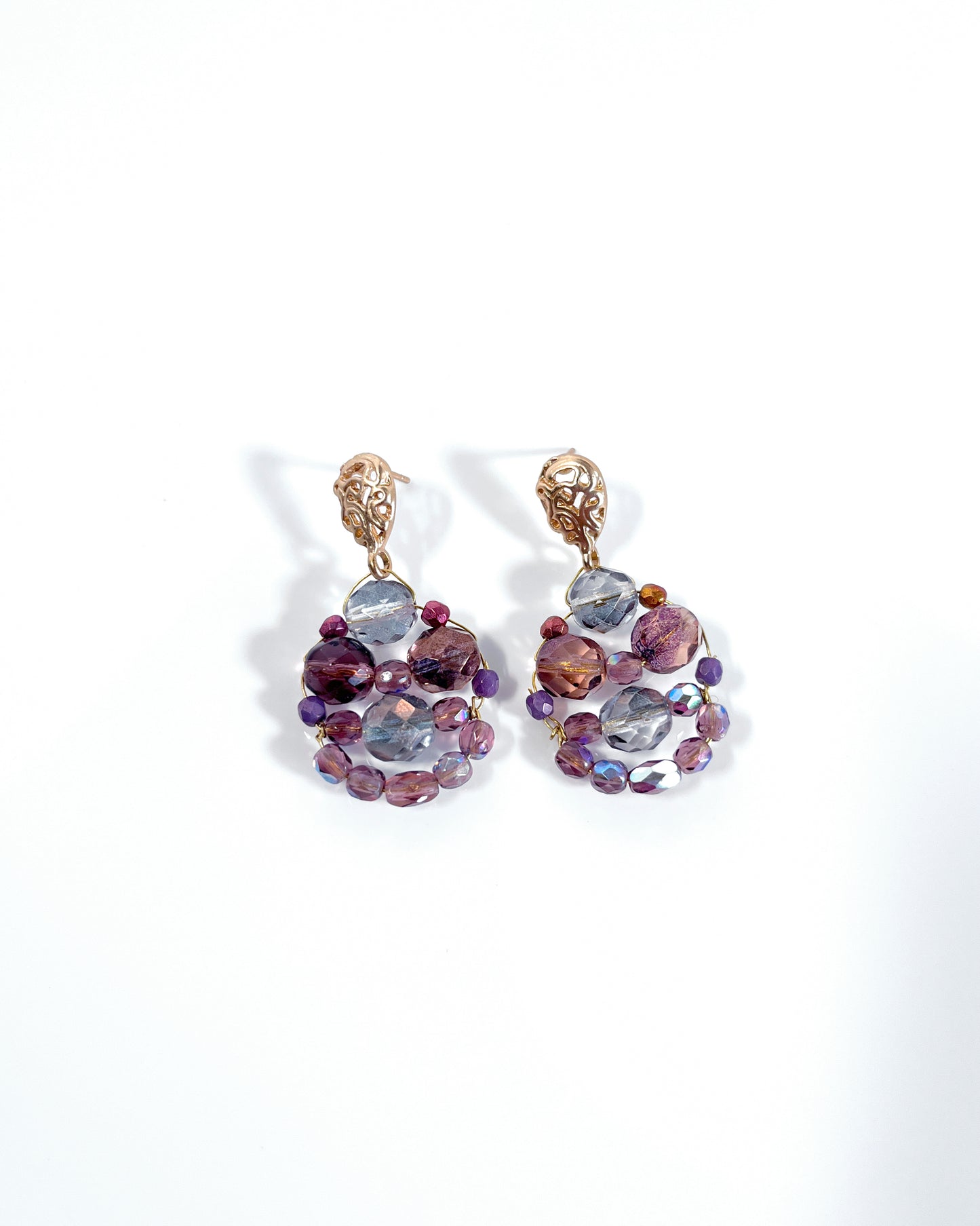 Pendientes -CALIA- cristales malvas brillo