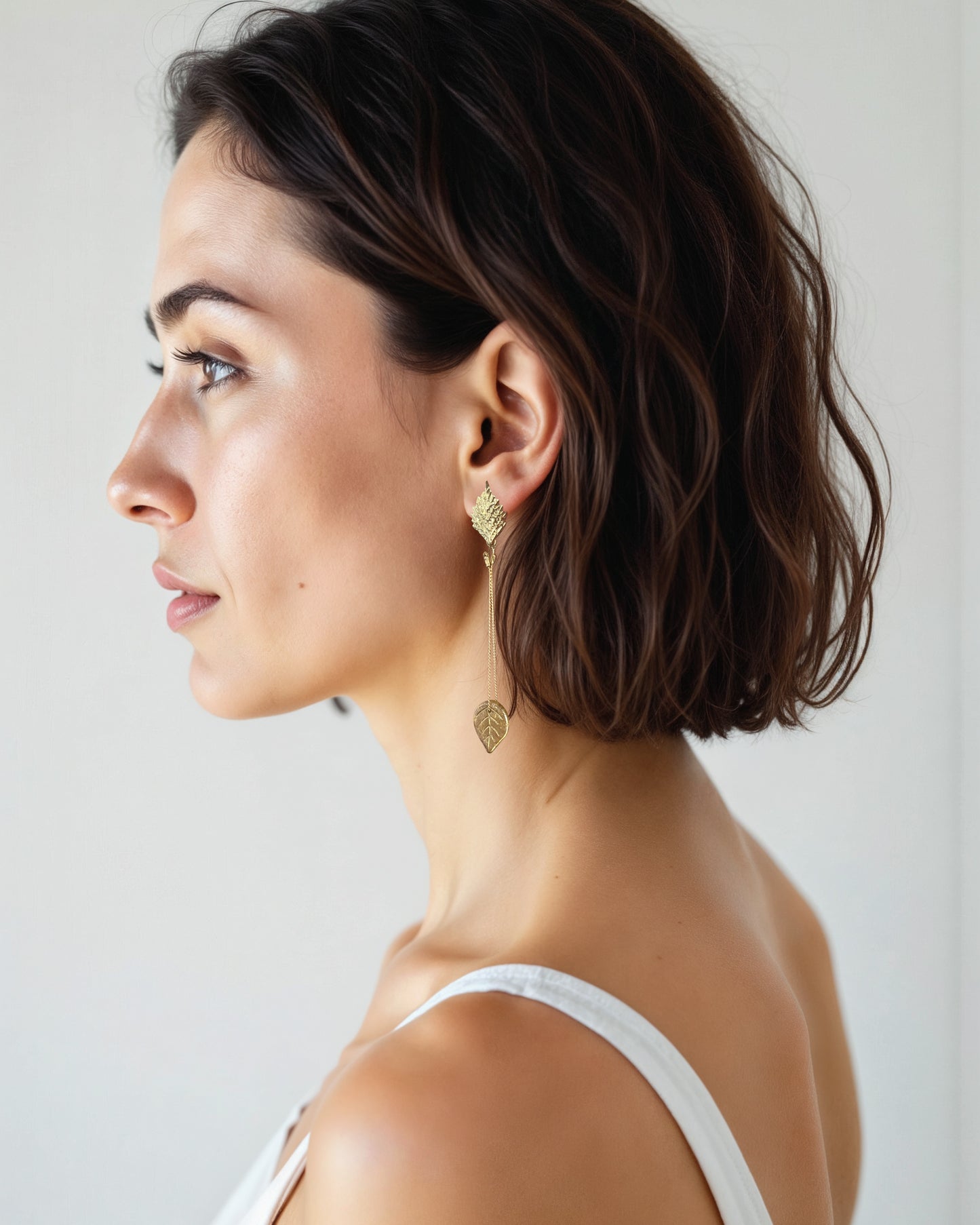 Versailles chain earrings from the CALA EMPERATRIZ collection