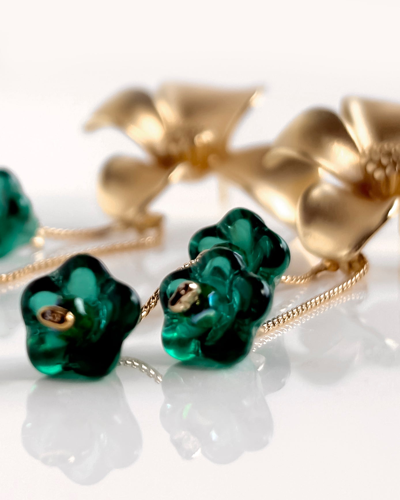 Pendientes Flor cristales verde oscuro