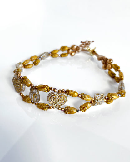 Versailles tulip choker from the CALA EMPERATRIZ collection