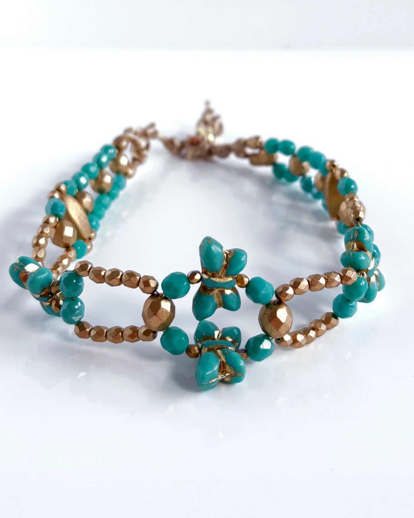 Miramar Choker from the CALA EMPERATRIZ collection