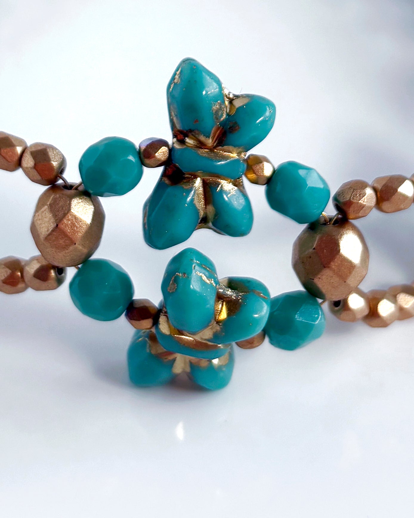 Miramar Choker from the CALA EMPERATRIZ collection