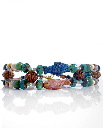 choker boho con cristales en forma de peces azules