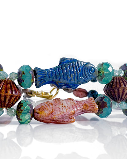 Choker Boho con cristales de peces azules