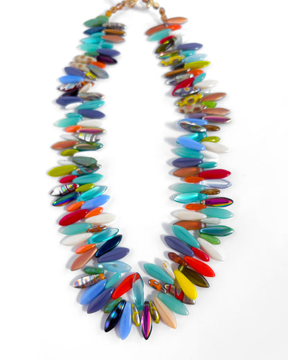 collar boho con cristales alargados multicolor