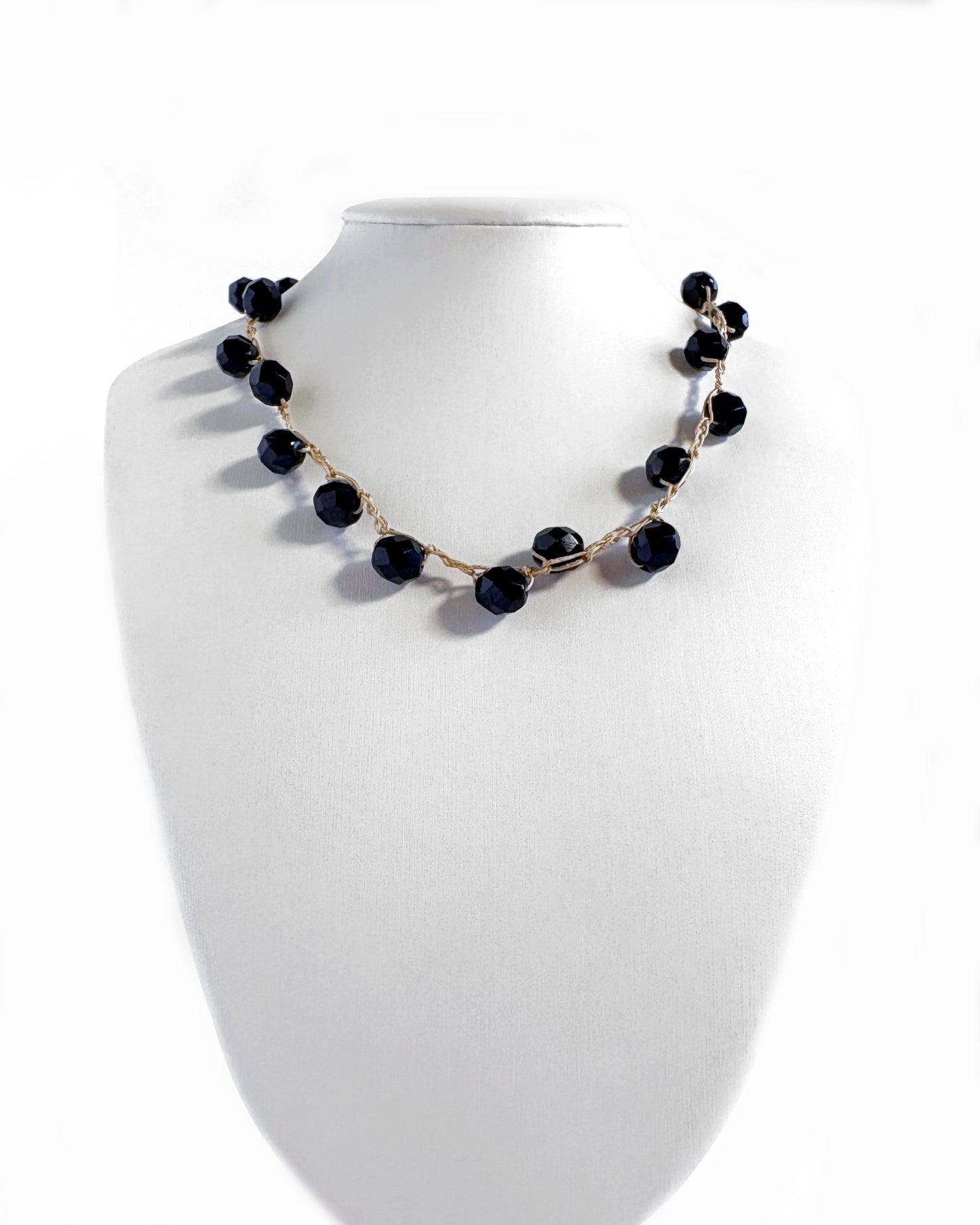 Short crochet necklace with shiny black crystals